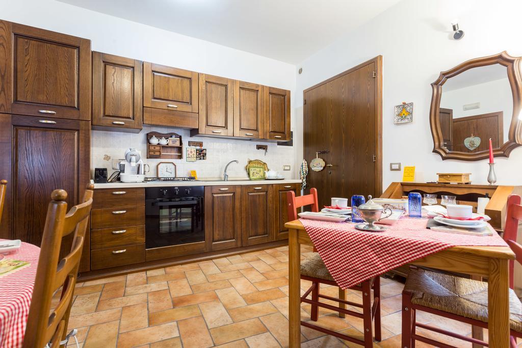 Bed&Breakfast A casa delle Fate Assisi Camera foto