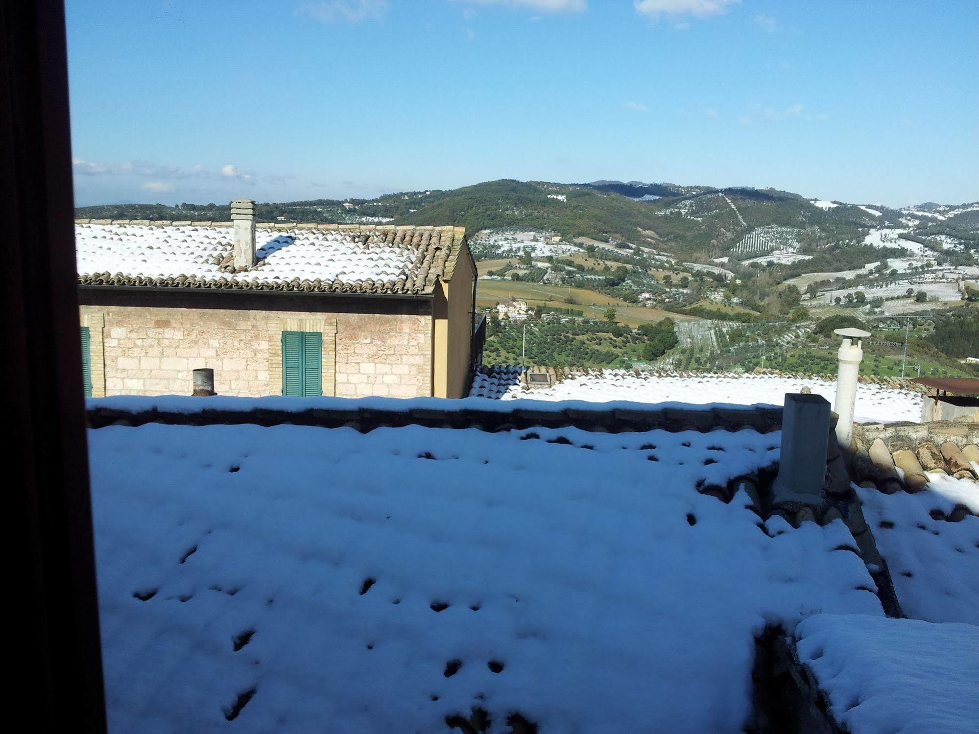 Bed&Breakfast A casa delle Fate Assisi Esterno foto