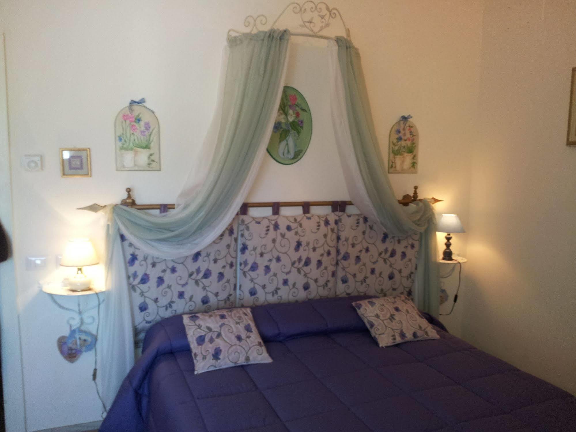 Bed&Breakfast A casa delle Fate Assisi Esterno foto