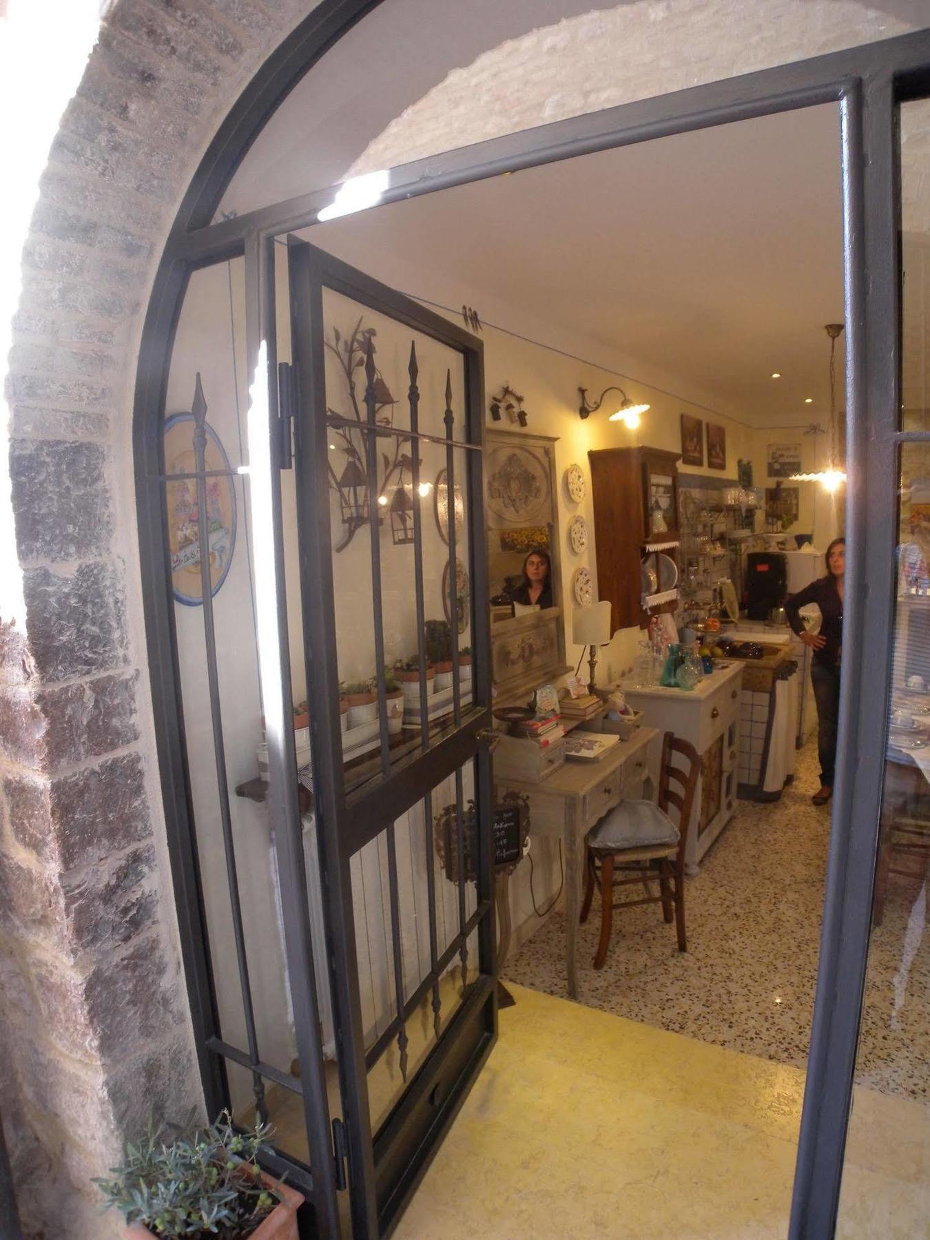 Bed&Breakfast A casa delle Fate Assisi Esterno foto