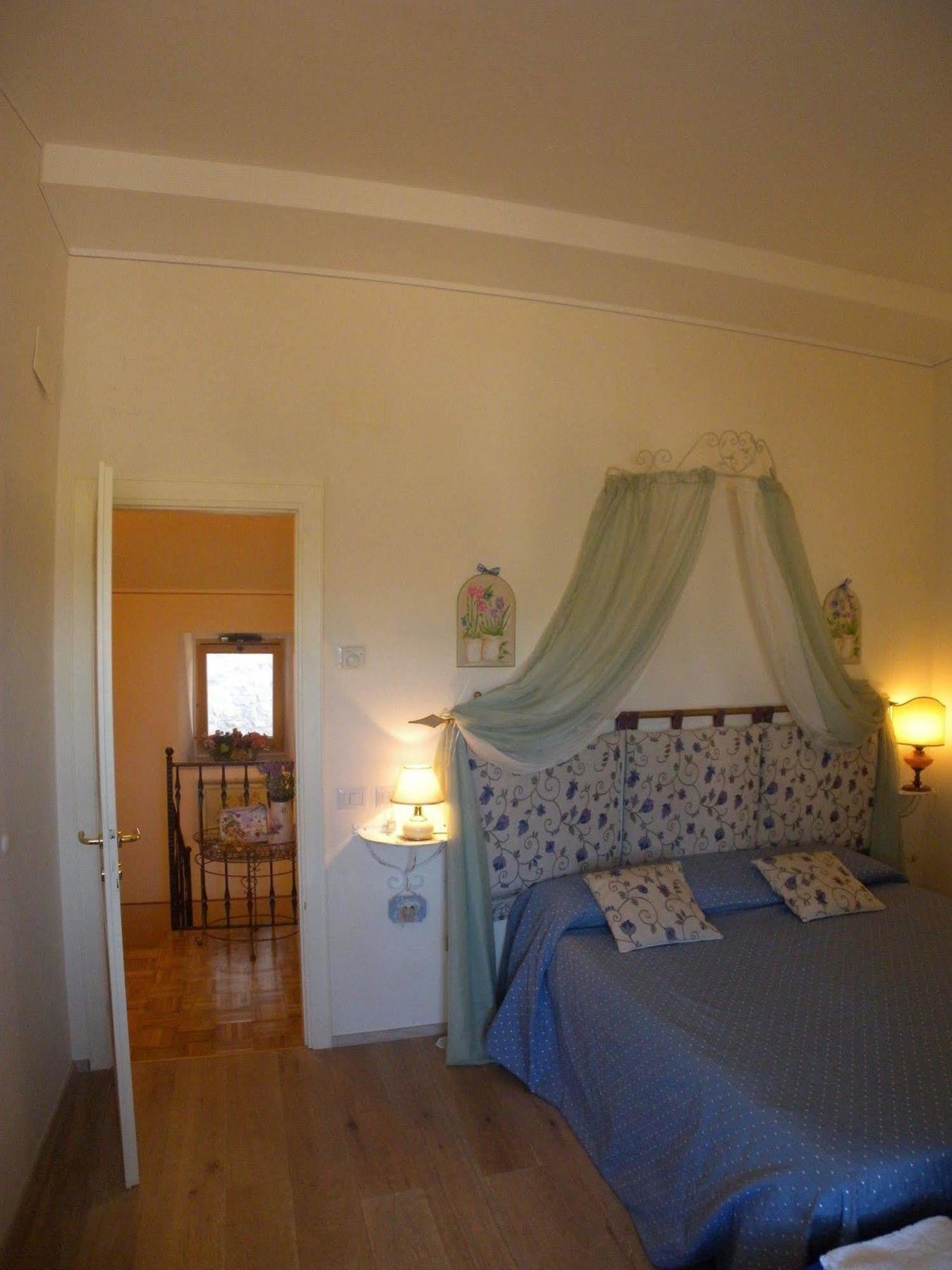 Bed&Breakfast A casa delle Fate Assisi Esterno foto