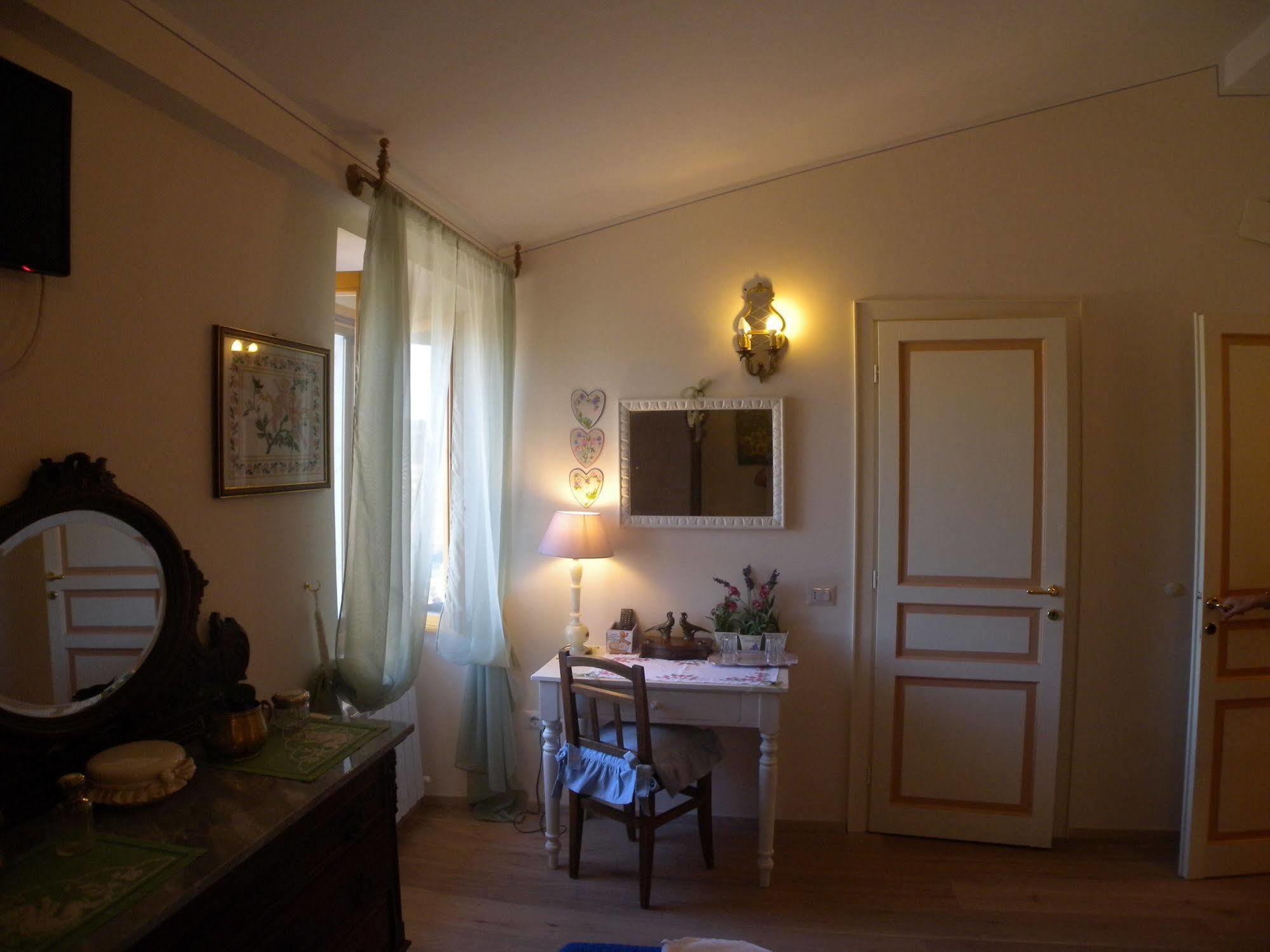 Bed&Breakfast A casa delle Fate Assisi Esterno foto